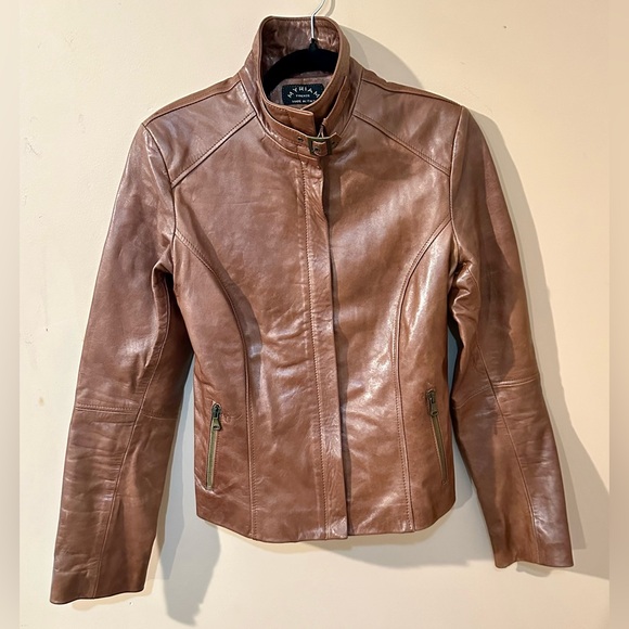 Women’s leather jacket from small leather maker in Florence - Picture 4 of 9